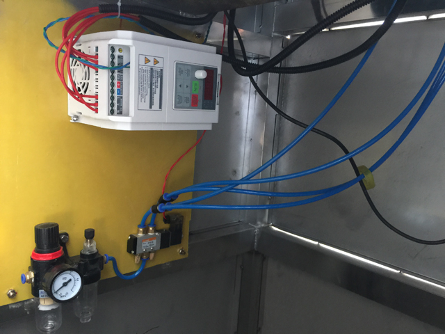 रोप कैपिंग मशीनरी के अंदर.jpg