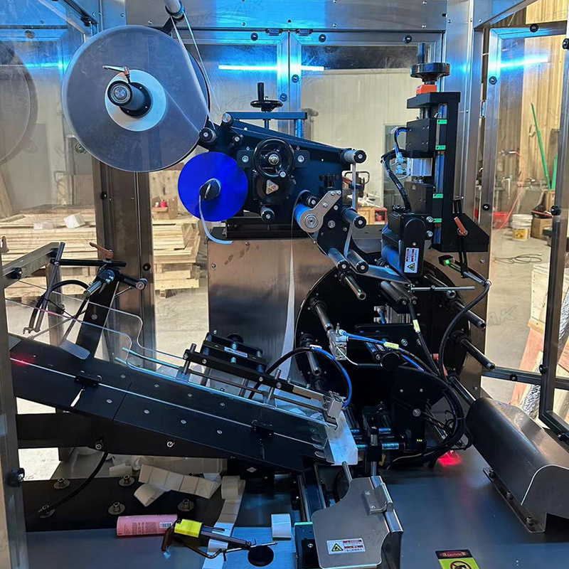 ट्यूब फीडिंग सिस्टम के साथ स्वचालित प्लास्टिक सॉफ्ट ट्यूब लेबलिंग मशीन