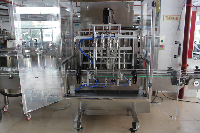 भरने की मशीन 4 सिर (3).JPG