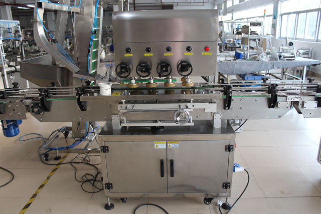 कैपिंग मशीन लिफ्टिंग के साथ (3).JPG