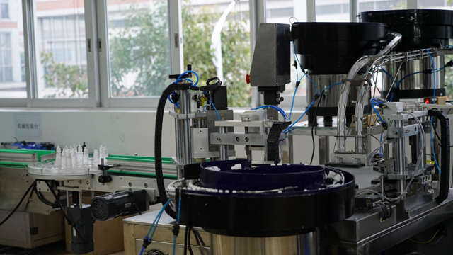 भरने कैपिंग लेबलिंग pictures.jpg