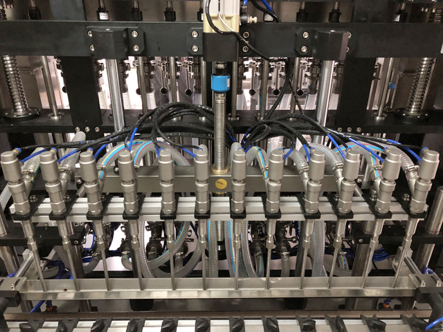 भरने नोजल.JPG