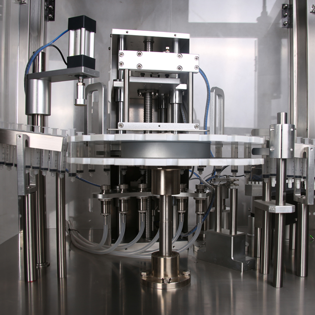 सिरिंज भरने वाला कैपर.jpg