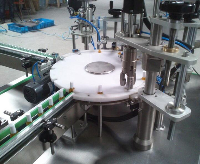 फिलिंग नोजल कैपिंग.jpg