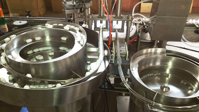 भरने की लाइन ई तरल.jpg