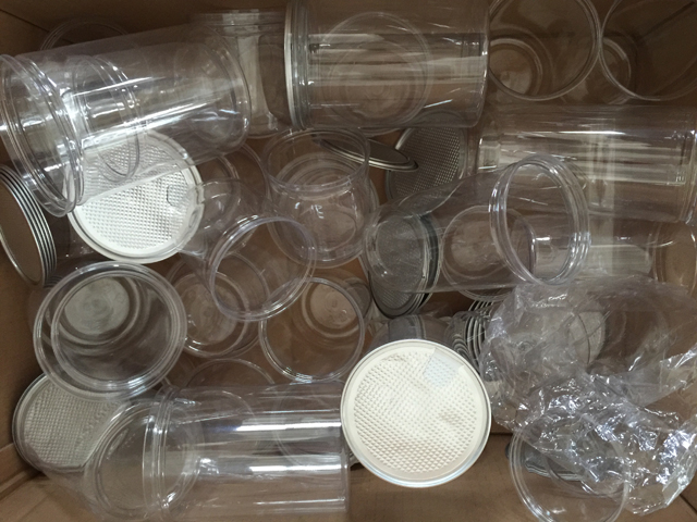 ग्राहक से डिब्बे के नमूने.jpg