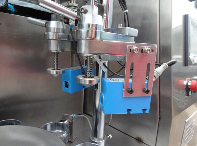 फोटोइलेक्ट्रिक सेंसर.jpg