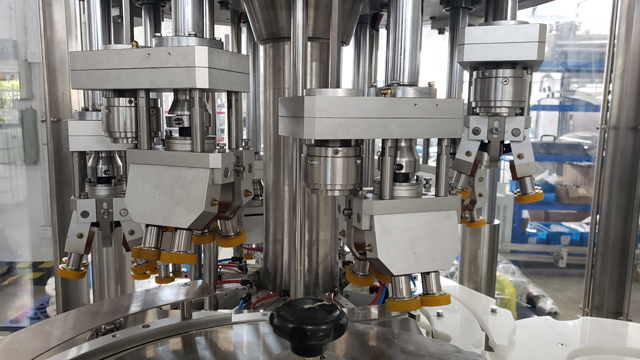 8 heas स्क्रू कैपिंग.jpg