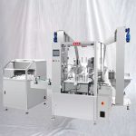 तरल छोटी बोतल भरने कैपिंग लेबलिंग मशीन Unscrambler के साथ