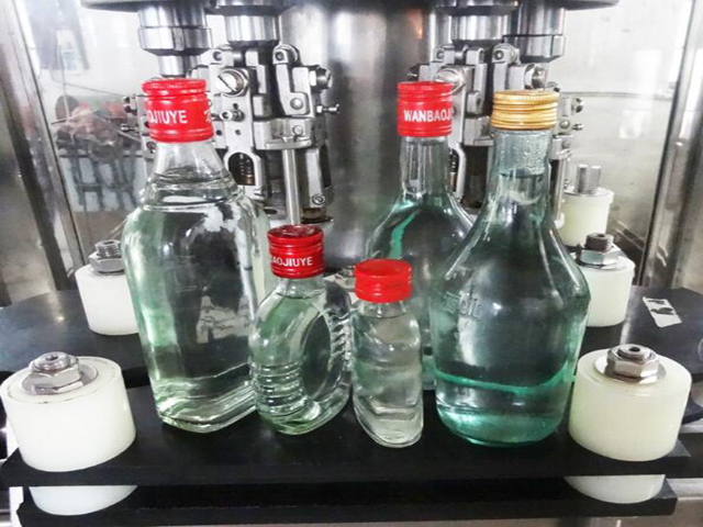 रोप कैपिंग मशीनरी के अंदर.jpg