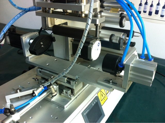 लेबलिंग मशीनें लेबलिंग हेड .jpg