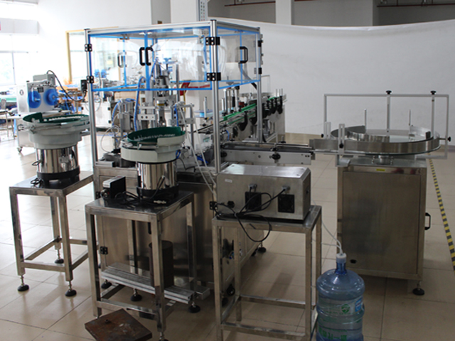 भरने कैपिंग लेबलिंग की वास्तविक तस्वीरें.jpg