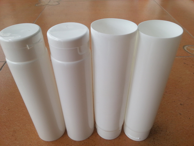 tubes samples sent from indian buyer ट्यूब्स वॉन पुनीत गर्ग.jpg