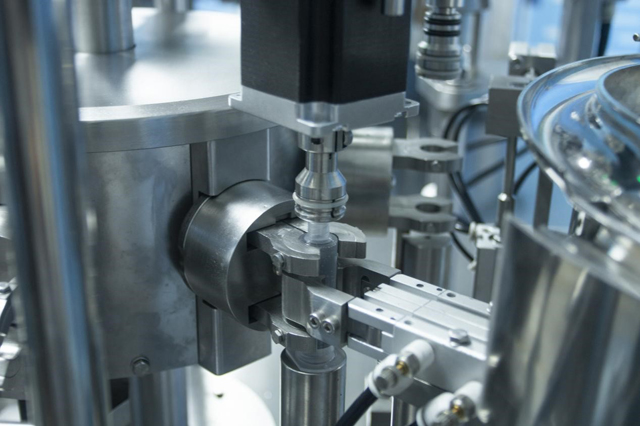 सिरिंज भरने की लाइन (6).jpg