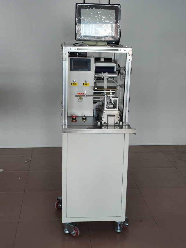 VKPAK लेबलिंग वायर प्रिंटर के साथ QR.jpg