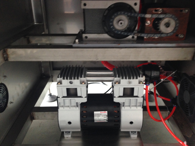 vacuum pump part from vacuum capping machine वैक्यूम पंप टैंक.jpg