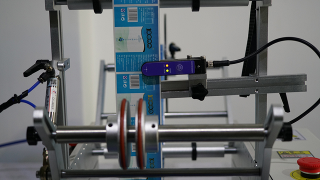 लेबल का पता लगाने के लिए सेंसर प्रणाली अर्ध स्वचालित.jpg