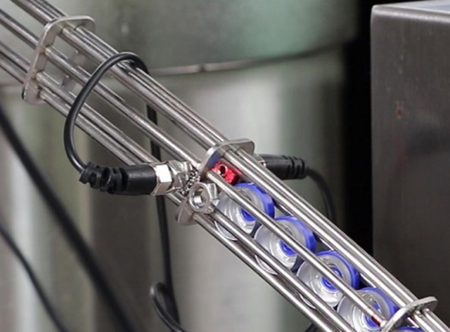 कैप्स फीडिंग भाग.png