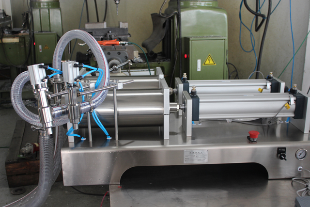 डबल हेड्स फिलर.jpg