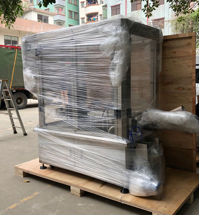 लकड़ी के मामले में क्रीम जार कैपिंग मशीन